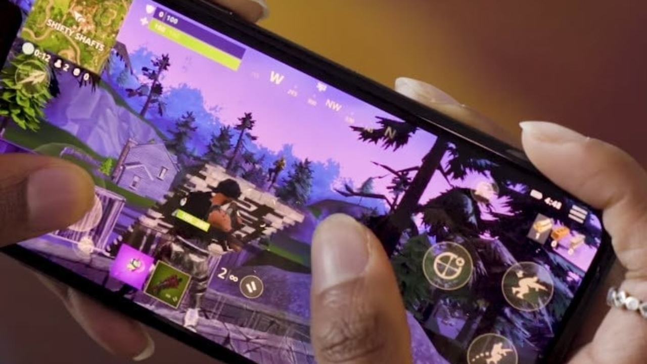 Fortnite Mobile S Apk Leaks Before Its Official Release Logitheque English